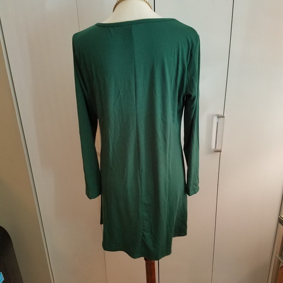 NWOT Long Sleeve Green Tunic Top - Medium - Picture 2 of 3